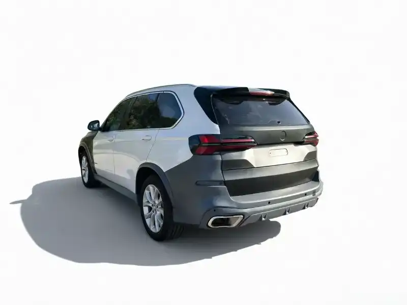 BMW X7 G07 LCI Body Kit: 2018-23 X7M Style PU Aero Parts