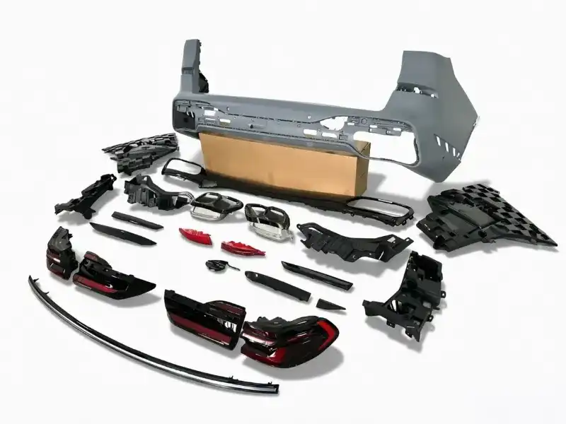 BMW X7 G07 LCI Body Kit: 2018-23 X7M Style PU Aero Parts