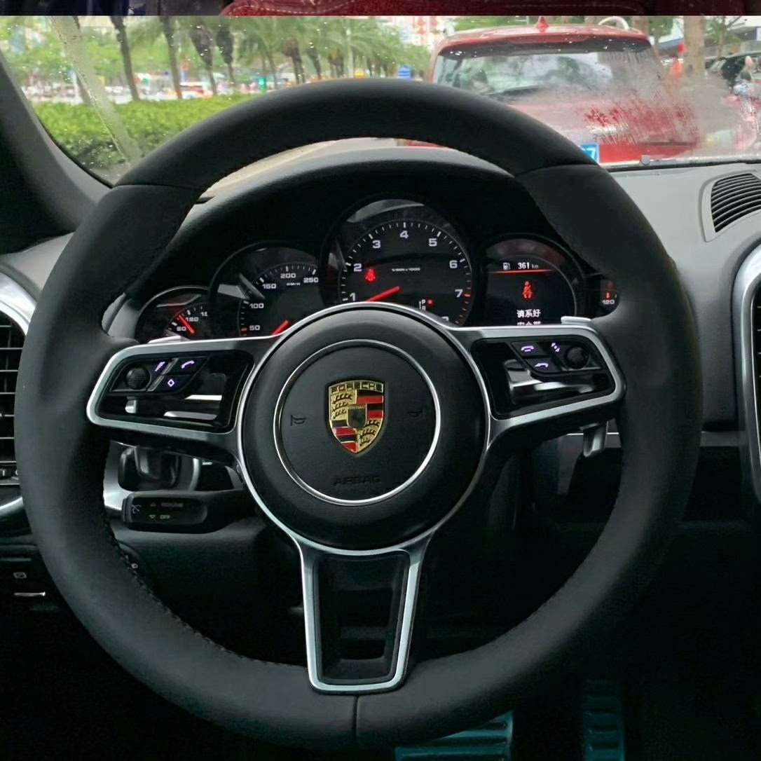 Porsche Carbon Steering Wheel