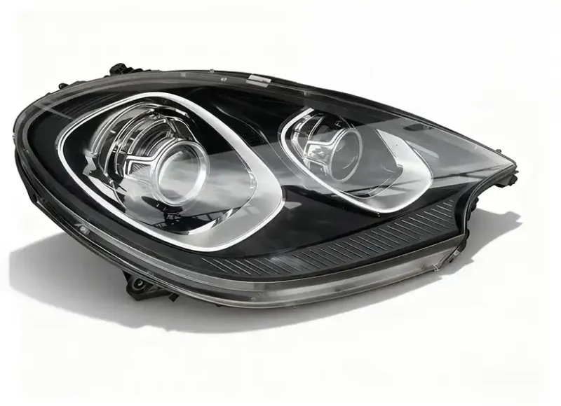 Porsche Macan headlights