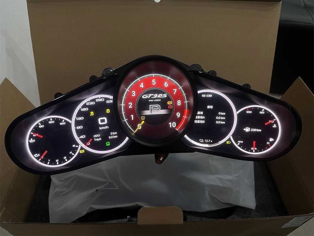 Porsche Cayenne dashboard replacement! 12.3-inch Full HD LCD