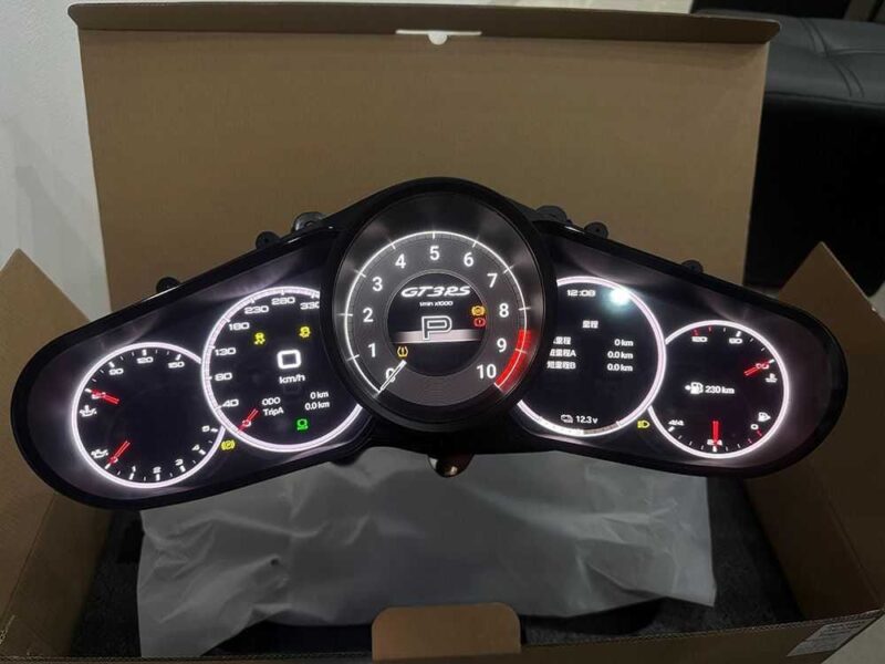 Porsche Cayenne dashboard replacement! 12.3-inch Full HD LCD