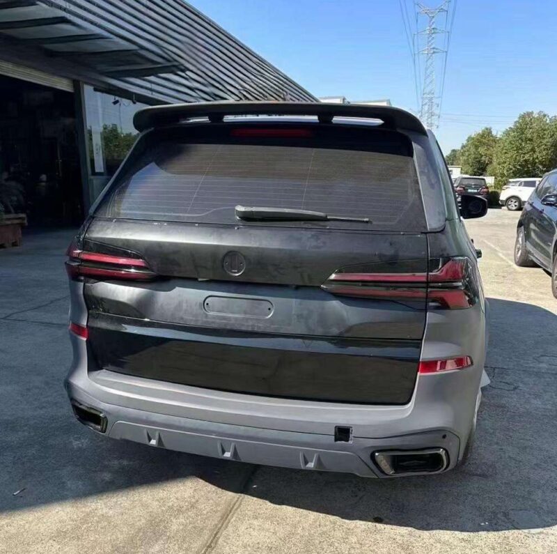 BMW X5 E70 Modified to G05 M Style Body Kit | 3D Scanning - Image 9