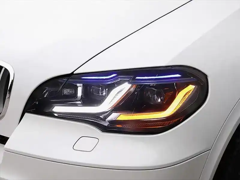 BMW X5 E70 headlight assembly BMW X5 E70 headlight assembly