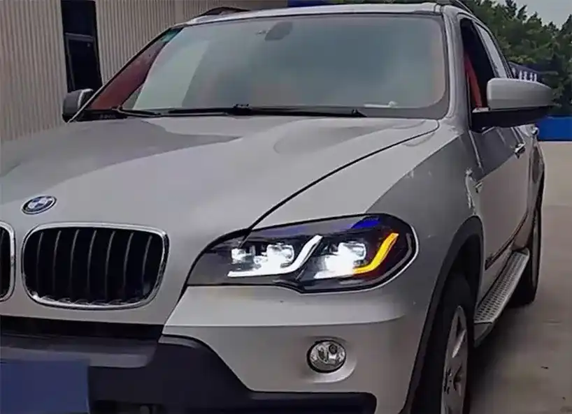 BMW X5 E70 headlight assembly BMW X5 E70 headlight assembly