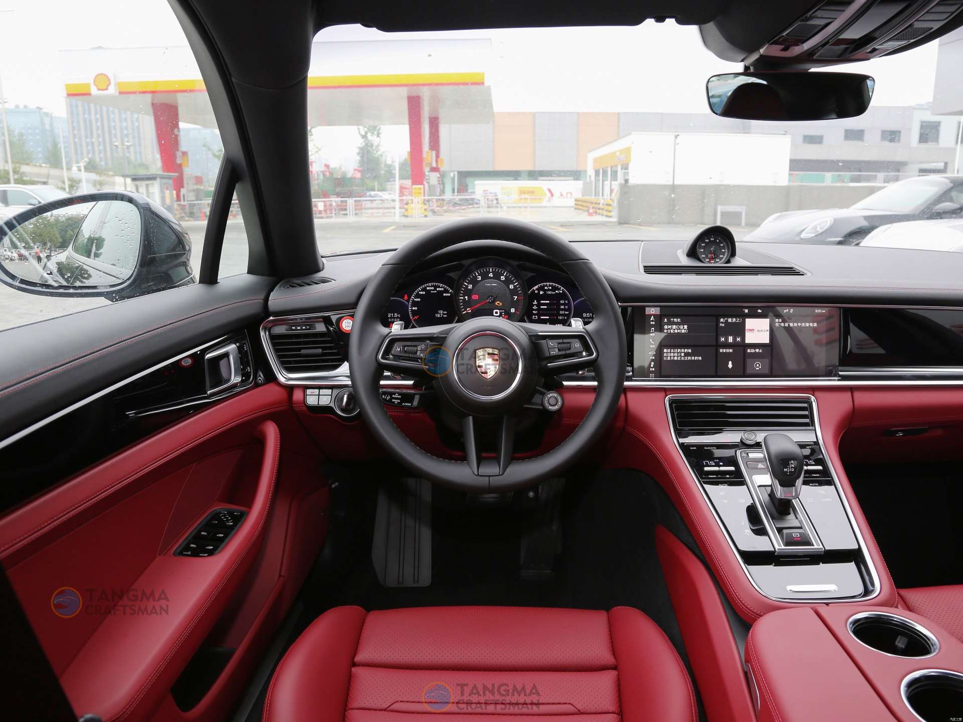 Porsche interior seat Bordeaux red modified upgrade