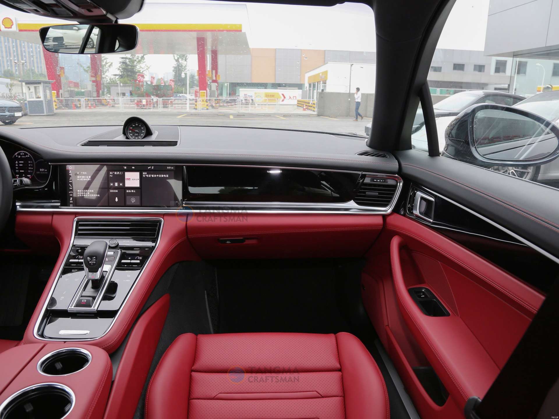 Porsche interior seat Bordeaux red modified upgrade