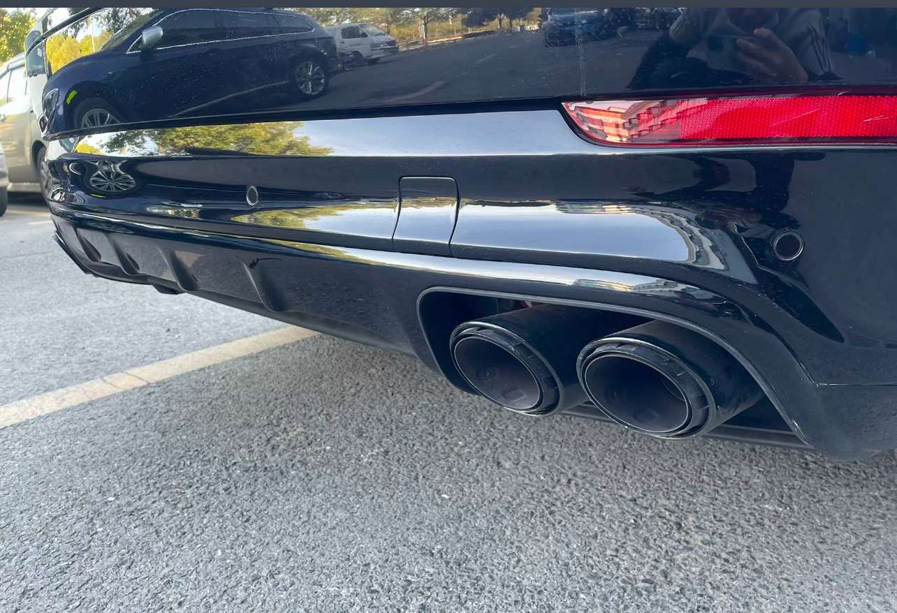 Cayenne Carbon Fiber Body Kit