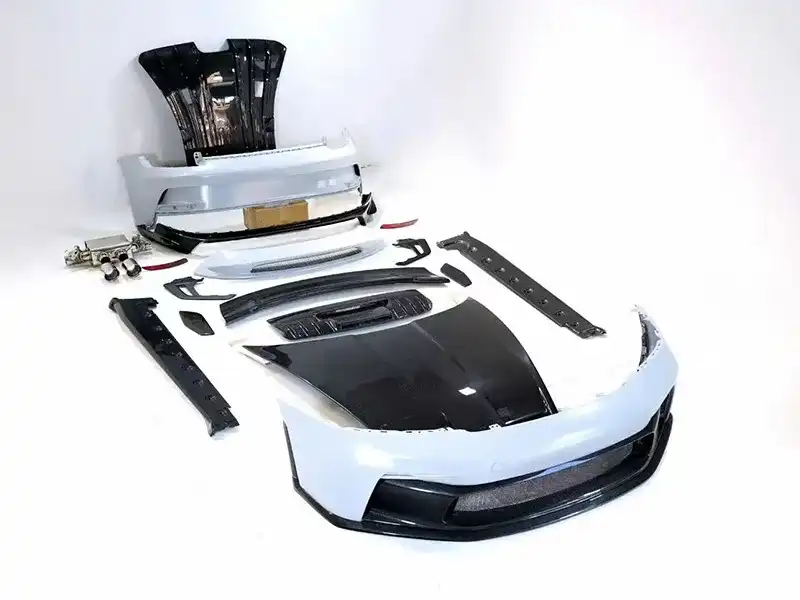 Porsche 911 dry carbon fiber modification