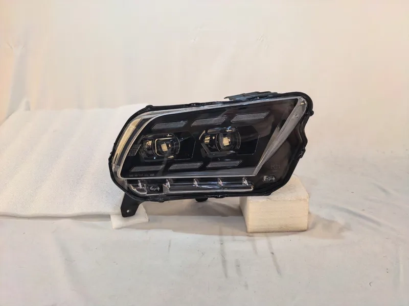 09+ Ford Mustang LED Headlights with DRL Projector