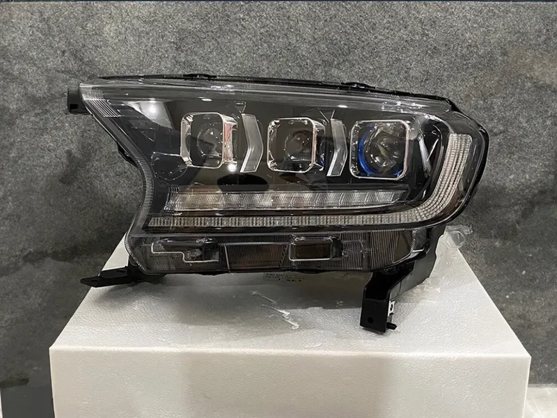 16+ Ford Everest LED Headlights Sequential DRL
