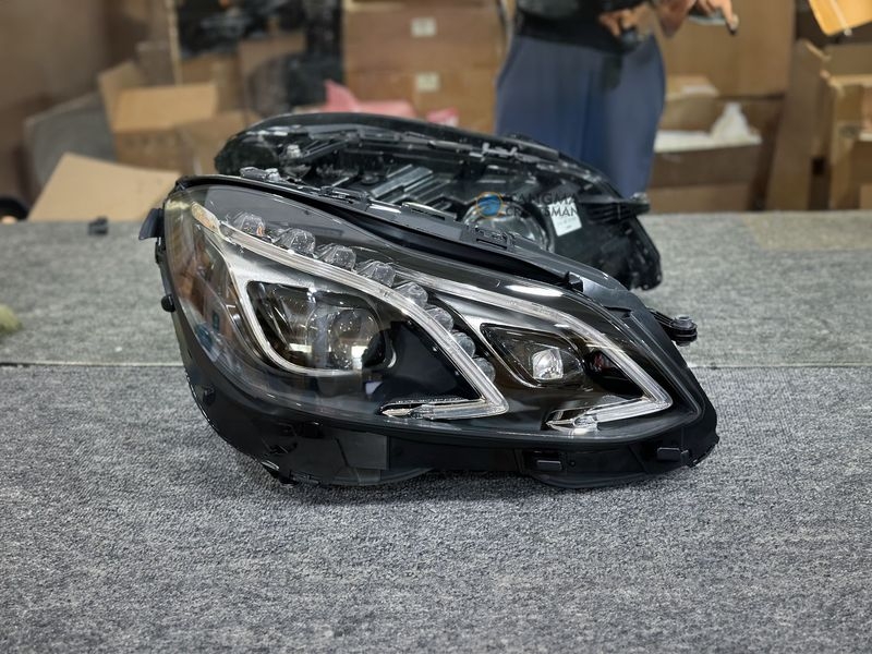 10+ W212 LED Headlights Upgrade Assembly