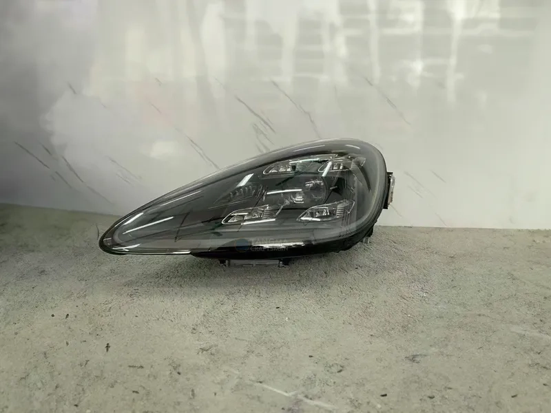 2015+ Cayenne LED Headlights Upgrade Matrix