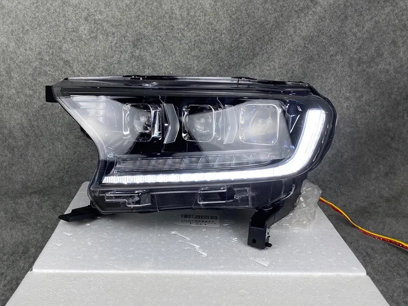 16+ Ford Everest LED Headlights Sequential DRL