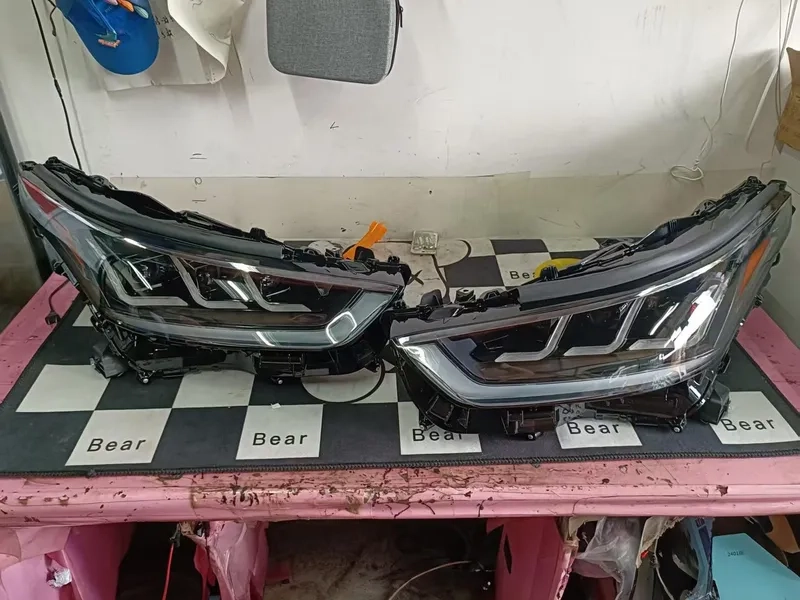 2022 Highlander LED Headlight Assembly DRL Lens