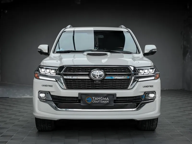 2016+ Land Cruiser Headlights LED DRL LC200