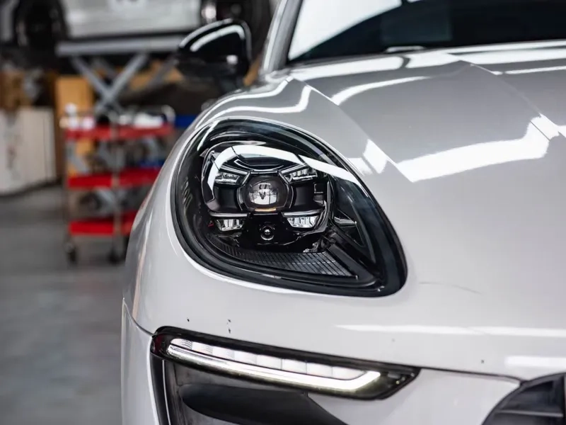 2014+ Macan LED Headlights Matrix DRL Assembly