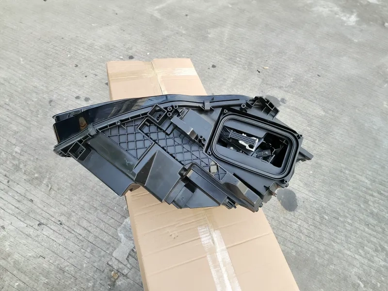 2015+ Mercedes GLA LED Headlight W156 Upgrade DRL