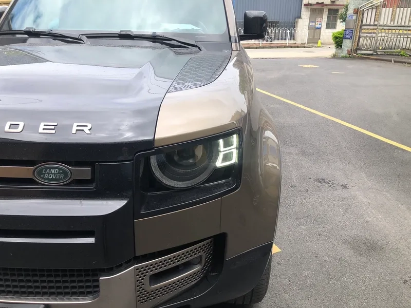 20+ Land Rover Defender Matrix Laser Headlights