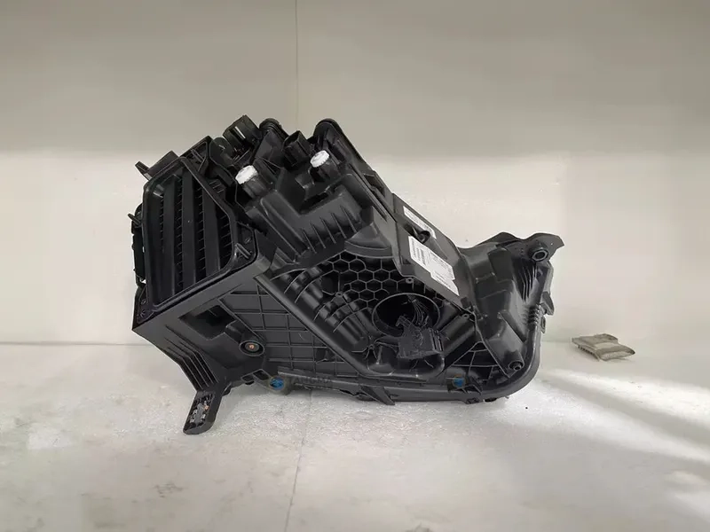 19+ Audi Q3 LED Headlight Assembly F3 Sequential