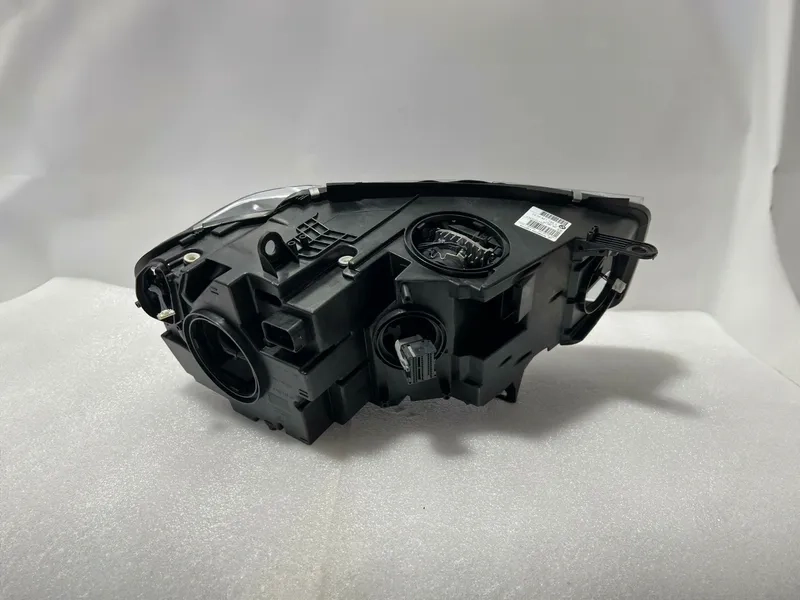 2014+ BMW X5 LED Headlight F15 Semi-Assembly Kit