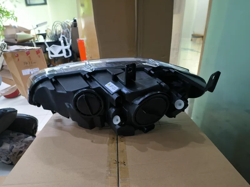 08+ BMW X6 LED Headlights E71 Upgrade