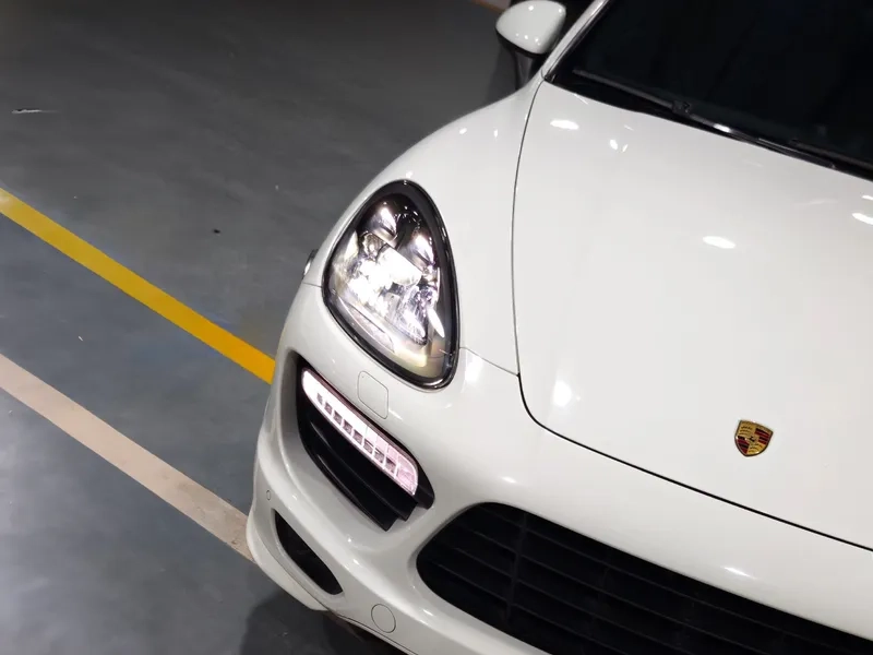 07+ Cayenne LED Headlights DRL Projector Assembly