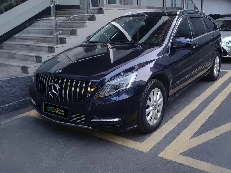 2010+ Mercedes R-Class LED Headlights W251 DRL