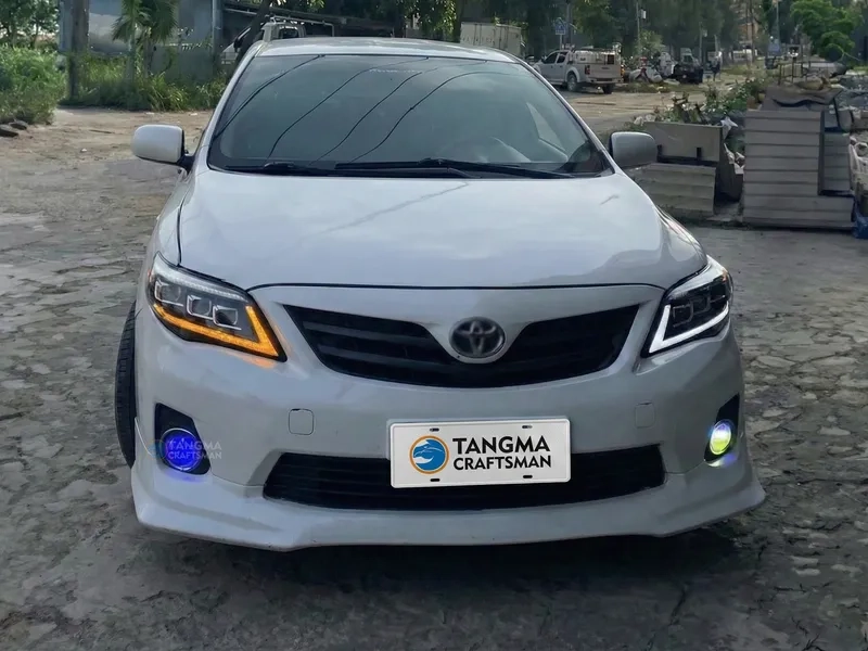 2011+ Toyota Corolla US Headlight Assembly Triple LED