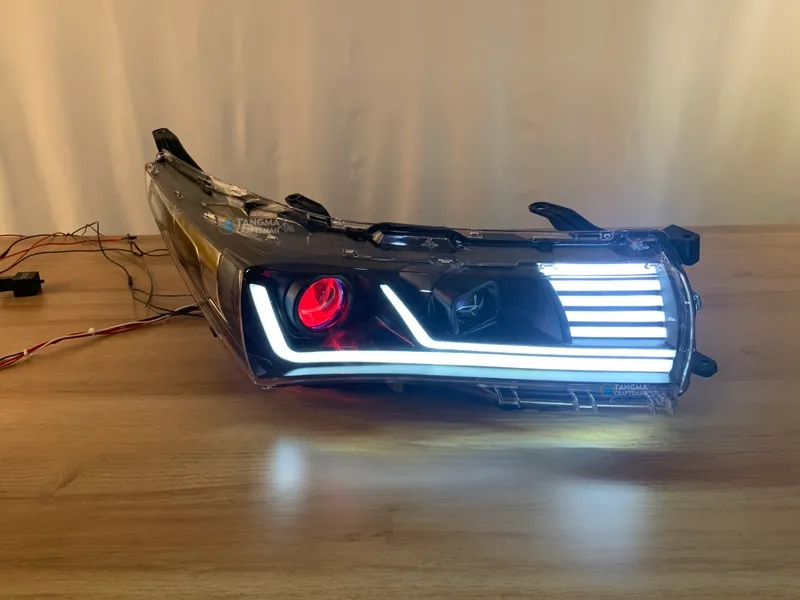 2014+ Toyota Corolla Headlight Assembly LED DRL Lens