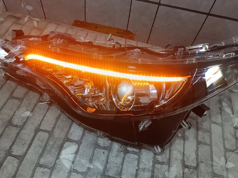2017+ Toyota Levin Headlight Assembly LED DRL Xenon