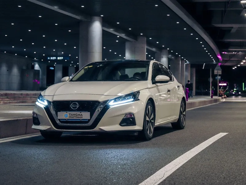 2019+ Nissan Altima LED Headlights Triple Lens DRL