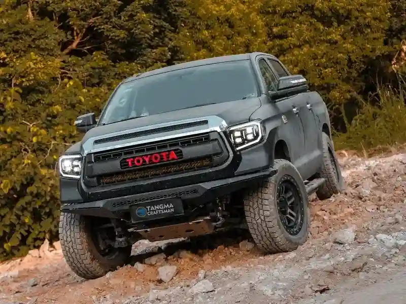 2014+丰田Tundra LED大灯日行灯投影仪