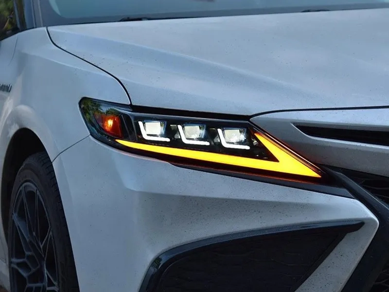 2018+ Toyota Camry Headlight Assembly LED DRL Signal