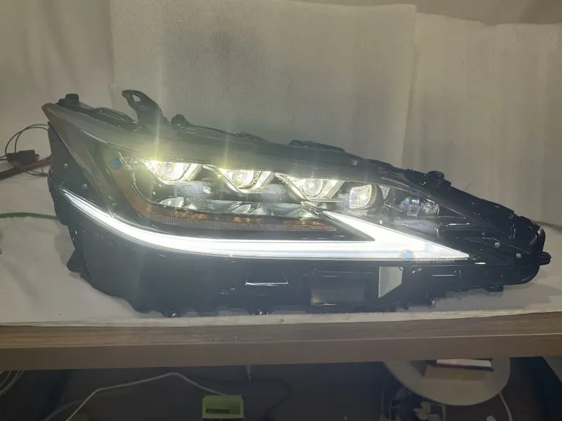2018+ Lexus ES LED Matrix Headlights Sequential