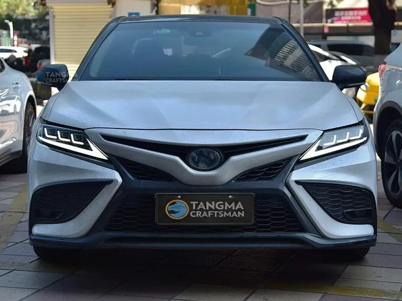 2018+ Toyota Camry Headlight Assembly LED DRL Signal